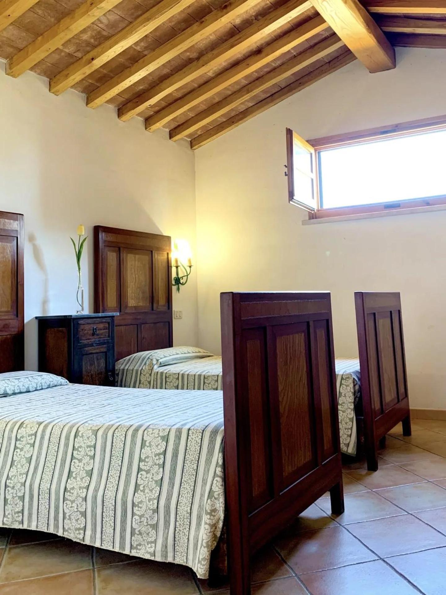 דירות קסטליונה דלה פסקאיה Residenza Le Galere מראה חיצוני תמונה