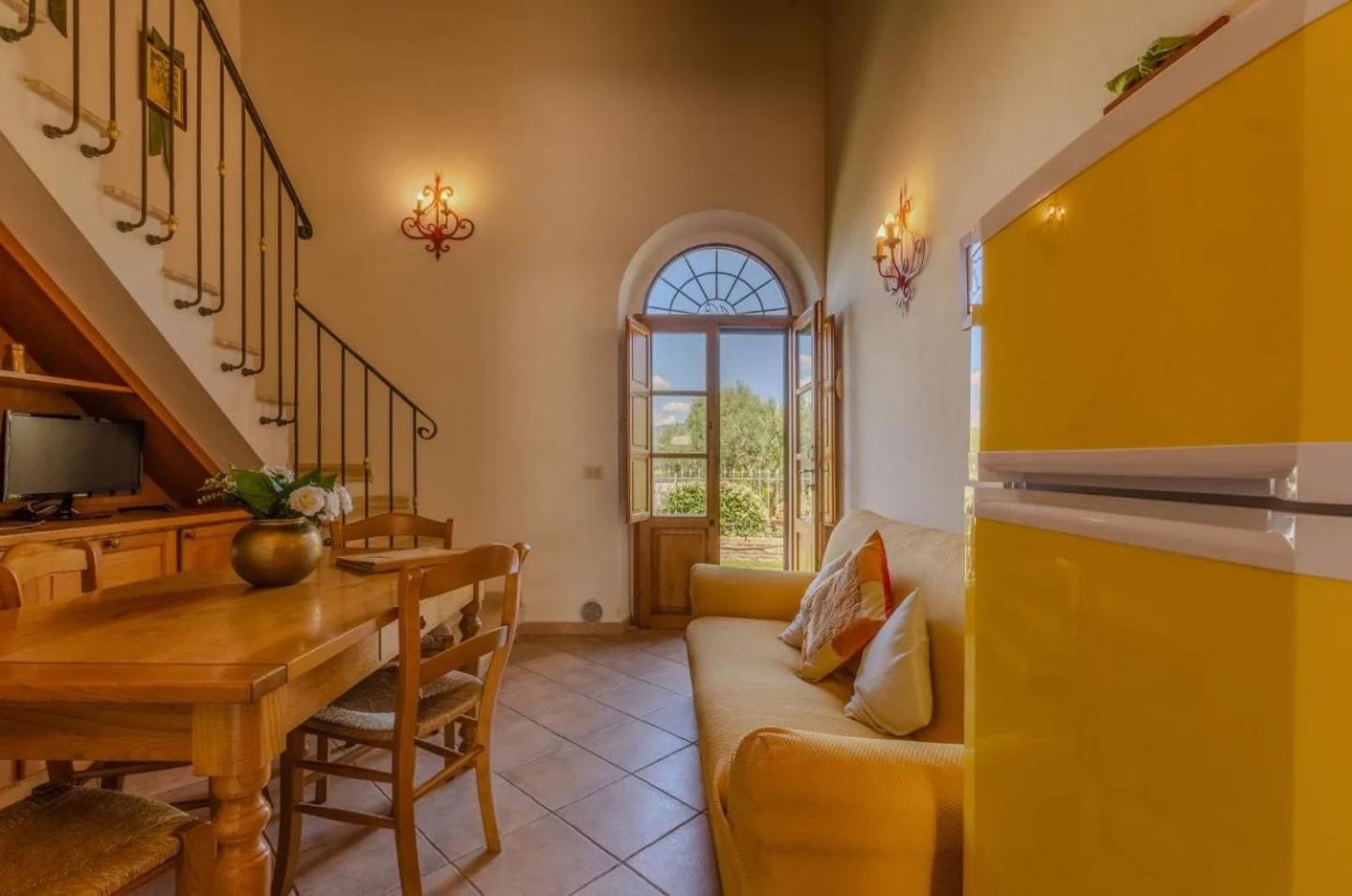דירות קסטליונה דלה פסקאיה Residenza Le Galere מראה חיצוני תמונה
