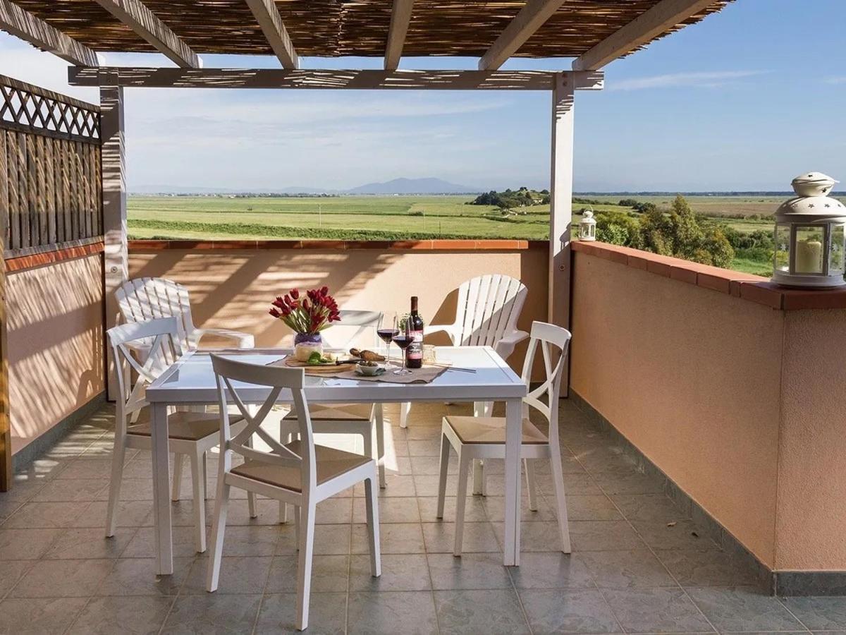 דירות קסטליונה דלה פסקאיה Residenza Le Galere מראה חיצוני תמונה