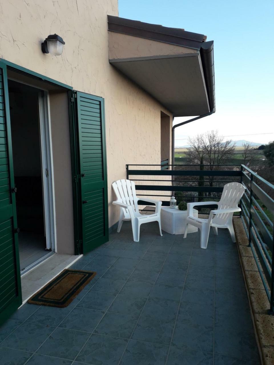 דירות קסטליונה דלה פסקאיה Residenza Le Galere מראה חיצוני תמונה