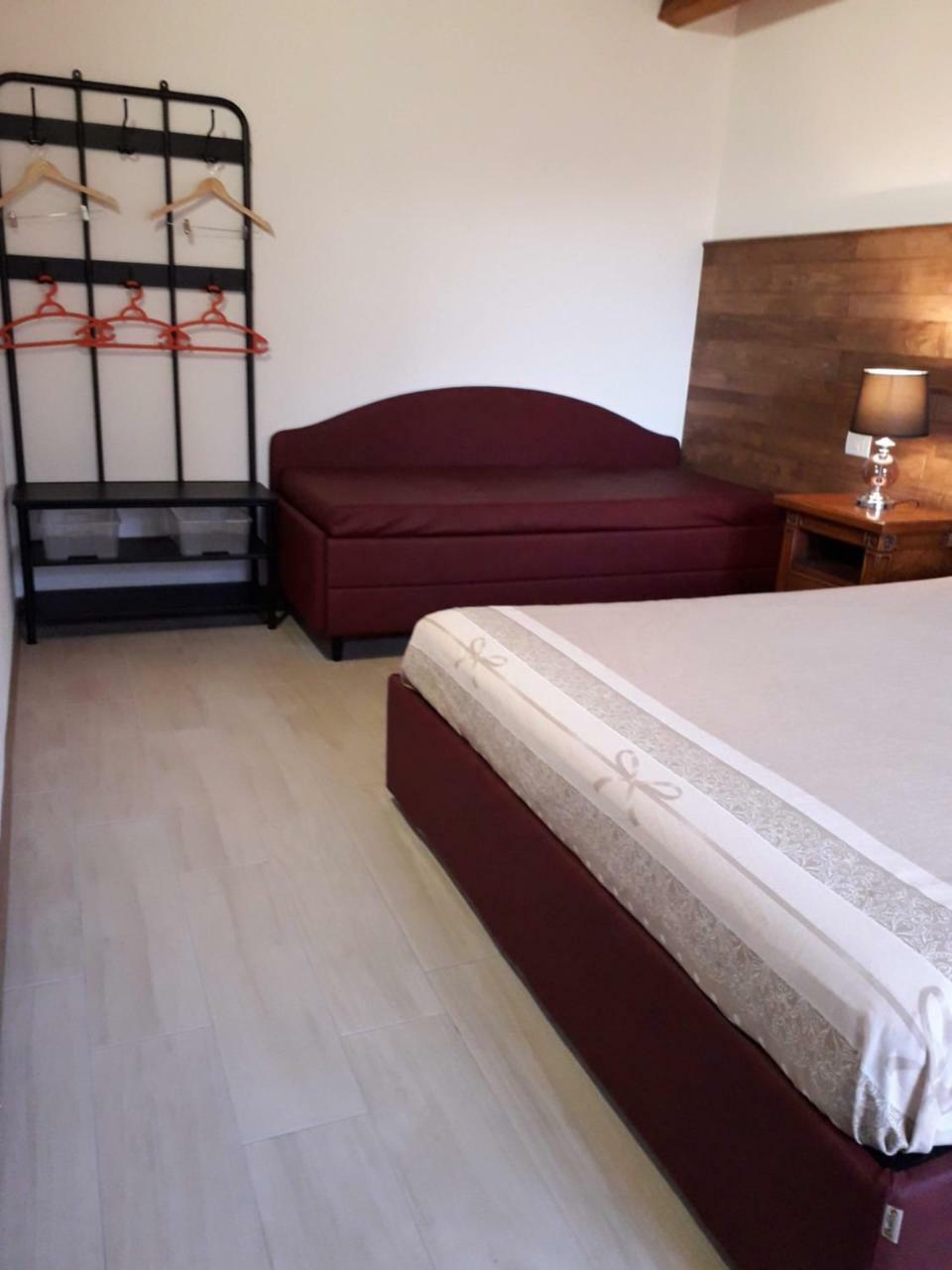 דירות קסטליונה דלה פסקאיה Residenza Le Galere מראה חיצוני תמונה
